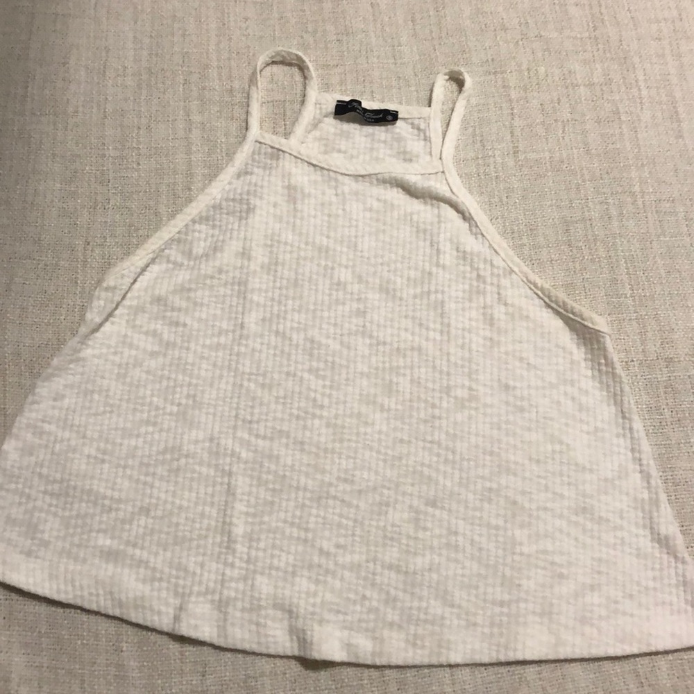 loose tank top